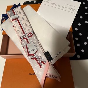 Louis Vuitton Monogram confidential BB Bandeau.